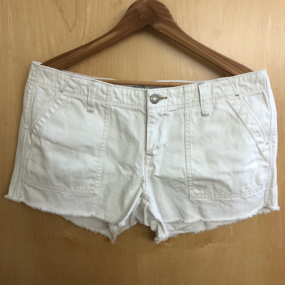 White cut off jean shorts